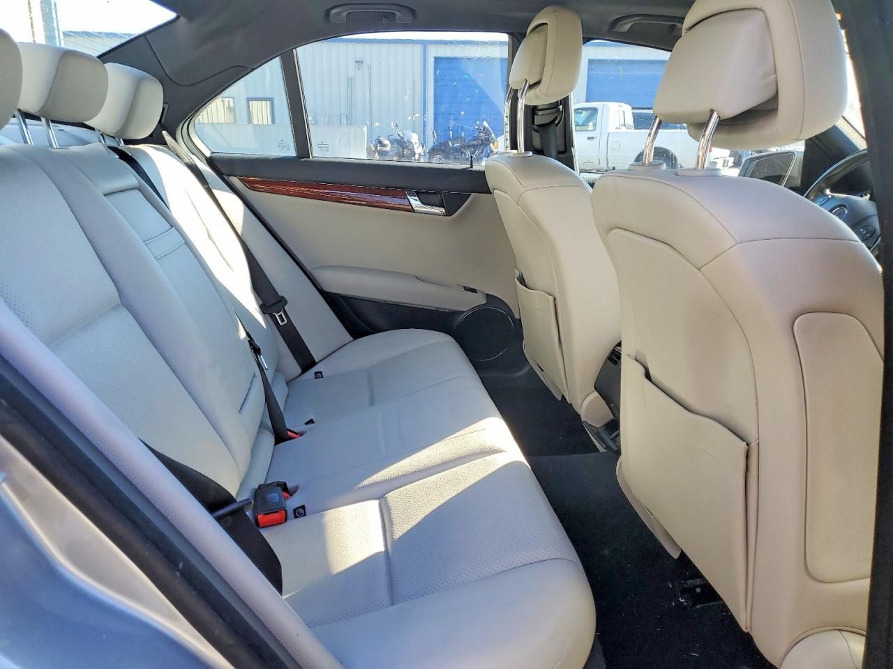 2011 Mercedes-Benz C300