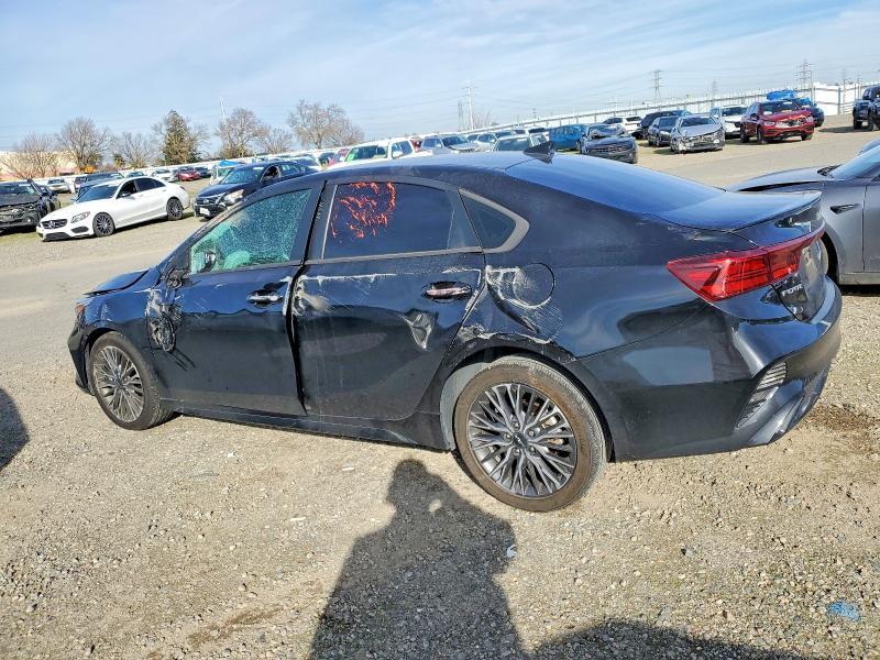 2023 KIA Forte gt Line