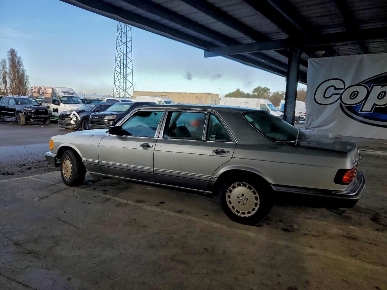 1990 Mercedes-Benz 420 sel