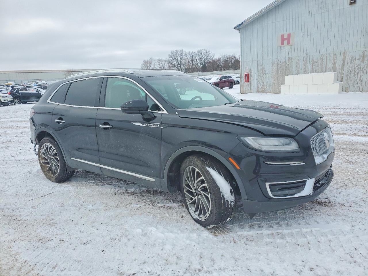 2020 Lincoln Nautilus Reserve
