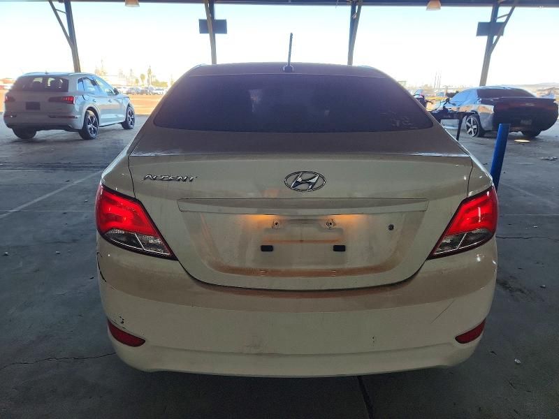 2015 Hyundai Accent gls