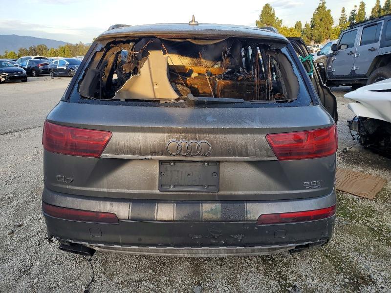 2017 Audi Q7 Premium Plus