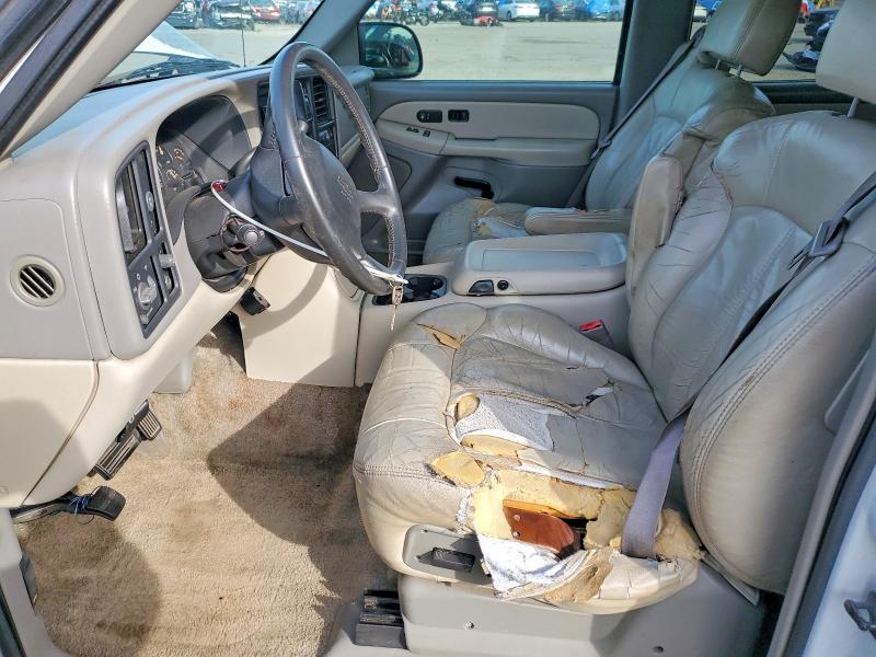 2002 Chevrolet Tahoe C1500