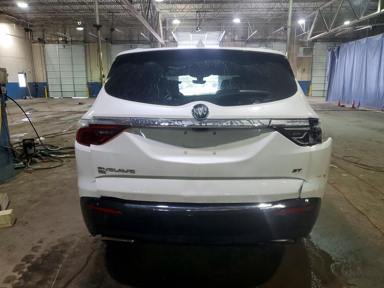 2024 Buick Enclave Essence