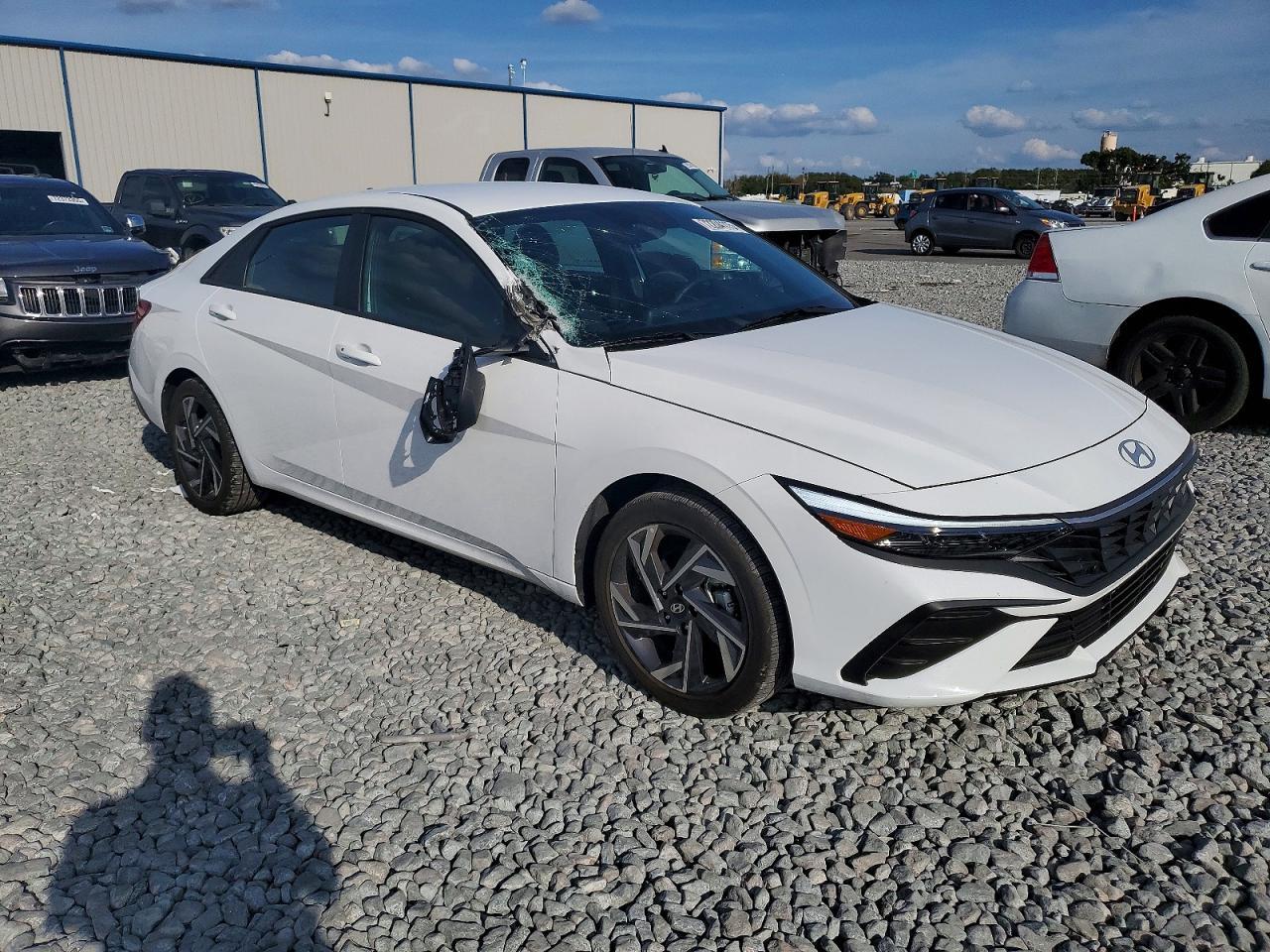 2025 Hyundai Elantra Blue