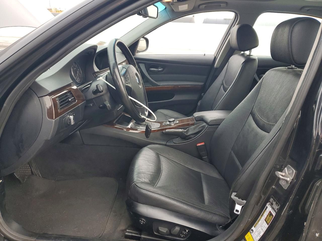 2011 BMW 328 xi Sulev