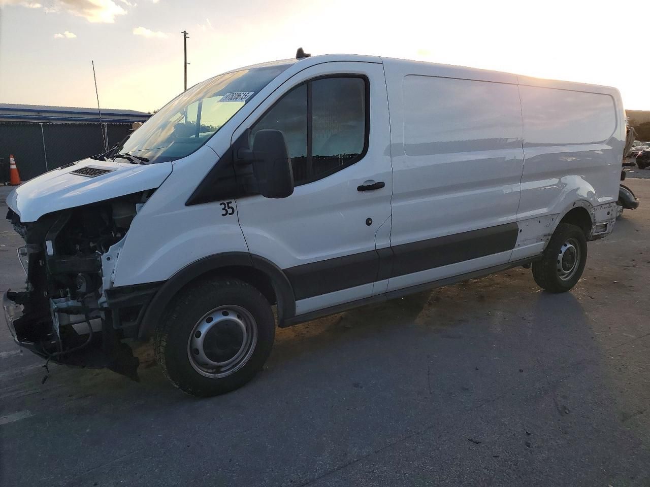 2023 Ford Transit T-250