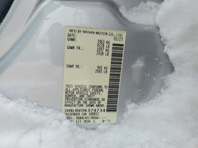 2023 Nissan Altima sv