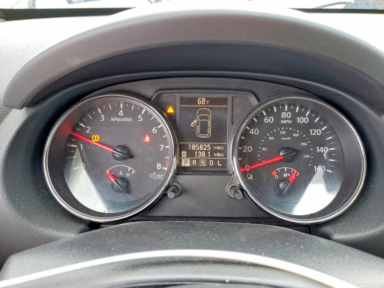 2011 Nissan Rogue s