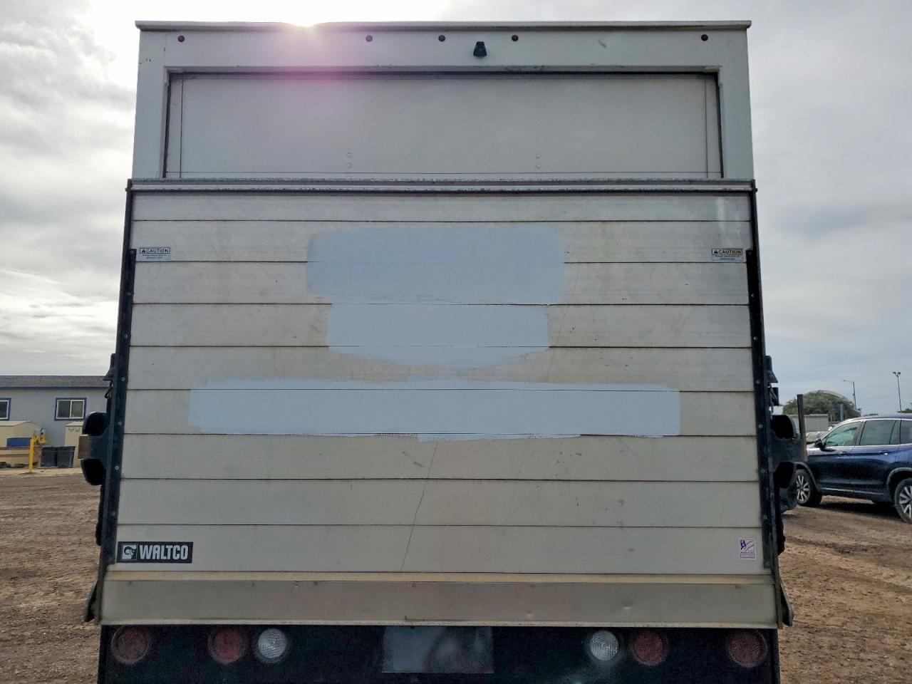 2023 Isuzu NPR BOX Truck