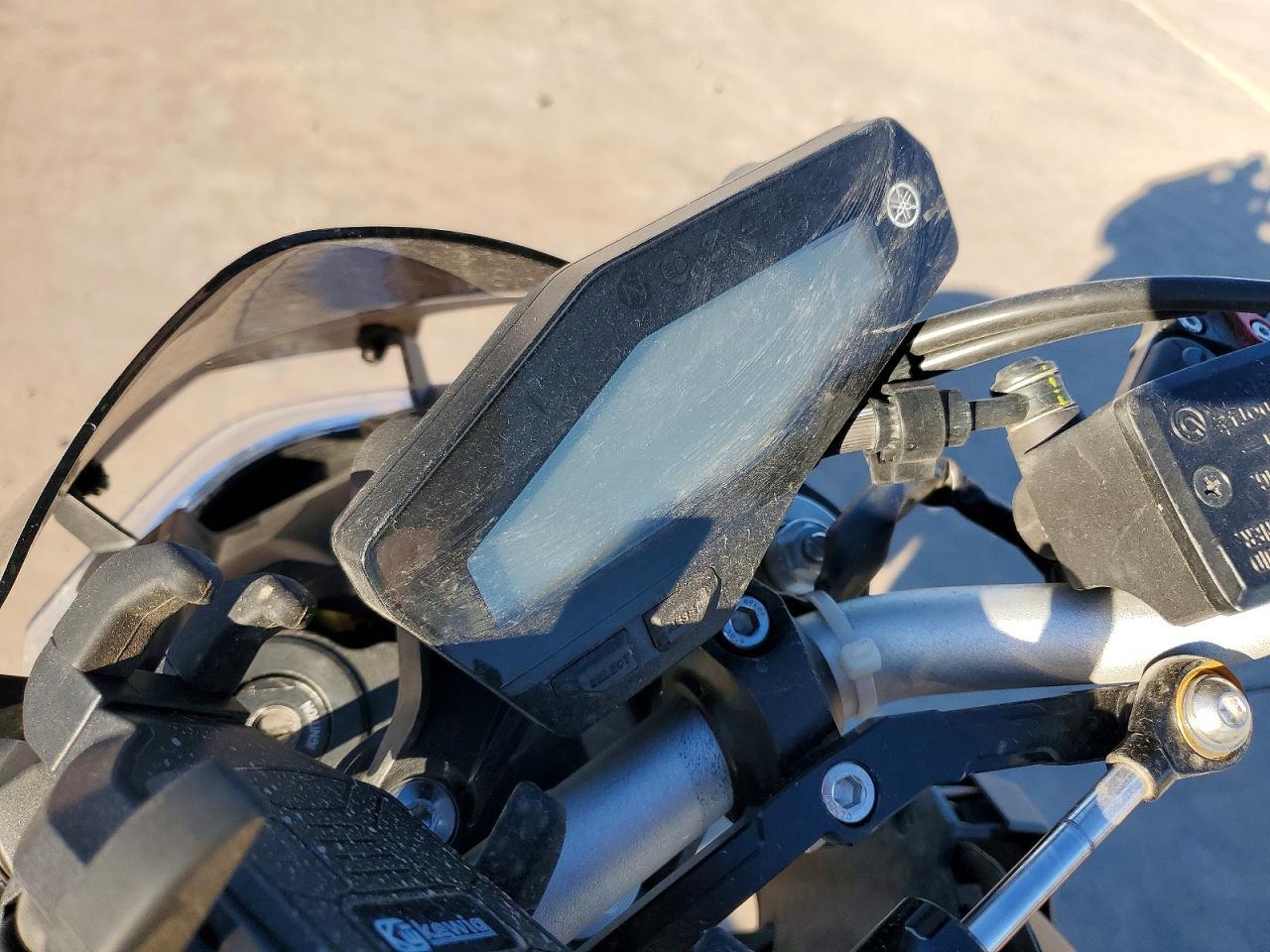 2016 Yamaha FZ09