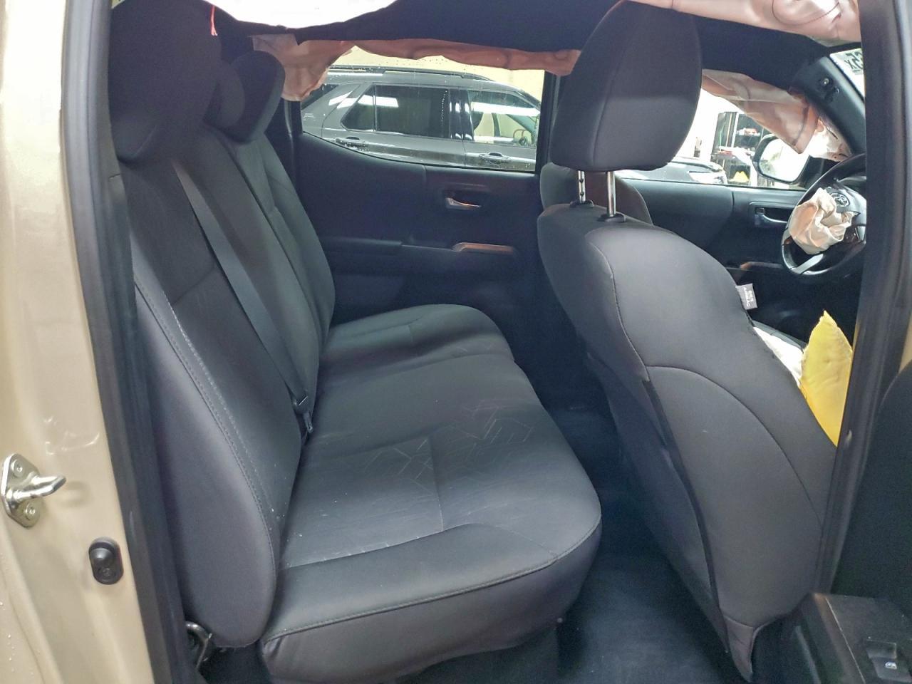 2017 Toyota Tacoma Double cab