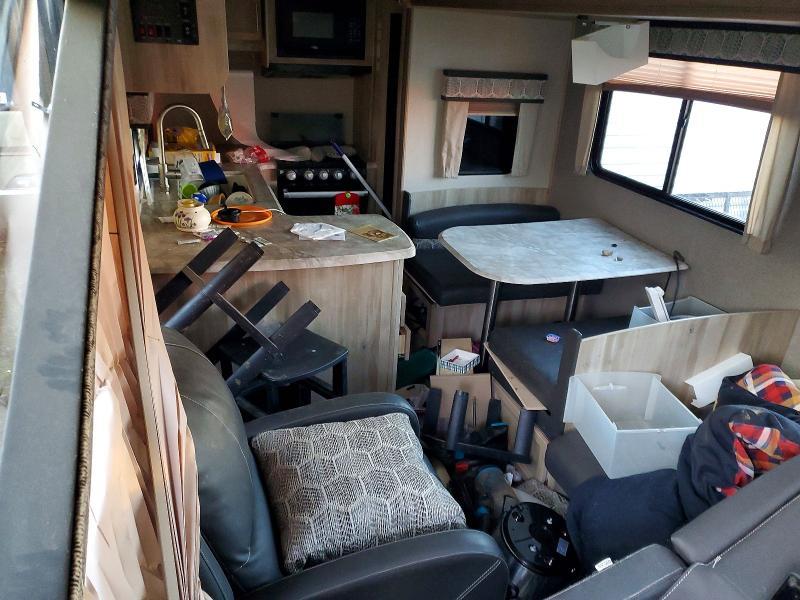 2021 Catalina Trailer