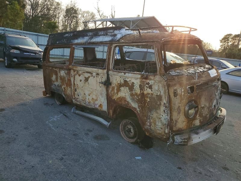 1973 Volkswagen Bus