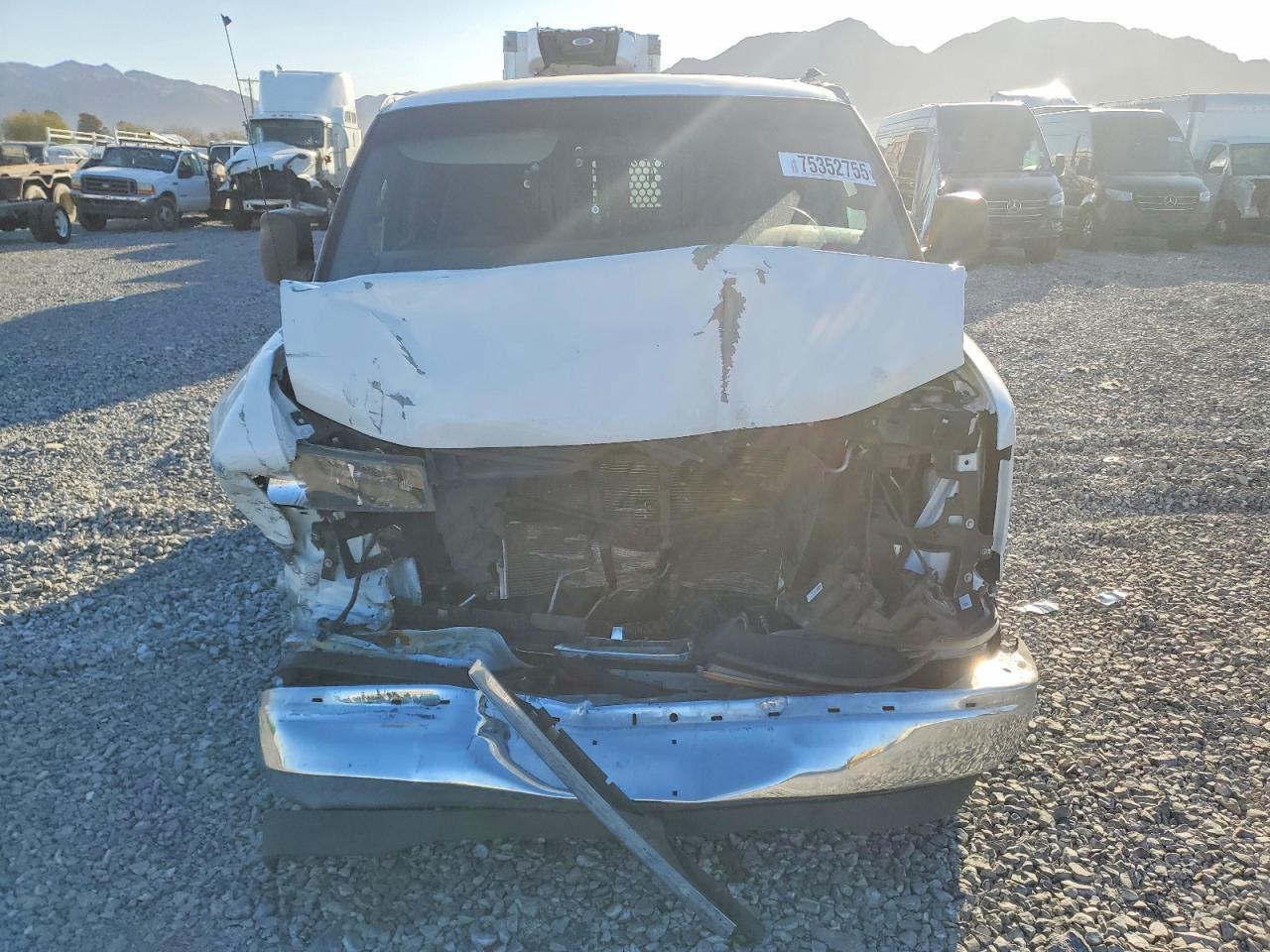 2019 GMC Savana 2500 Utility / Service Van