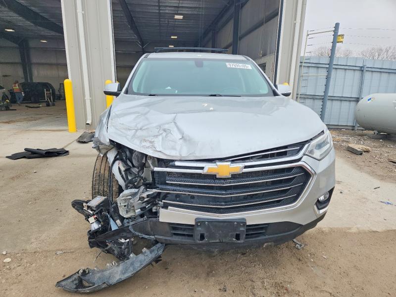 2021 Chevrolet Traverse lt
