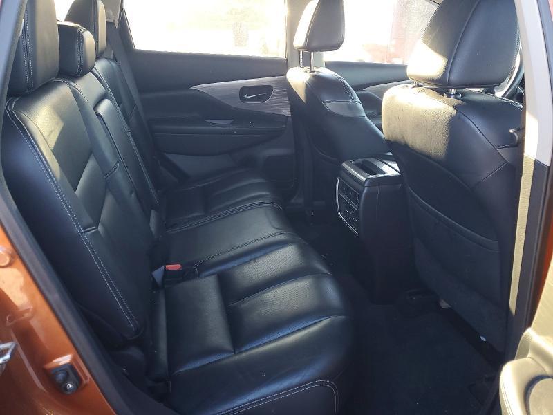 2015 Nissan Murano s