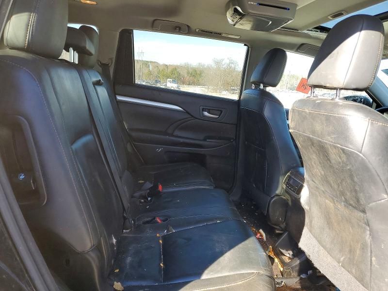 2016 Toyota Highlander xle