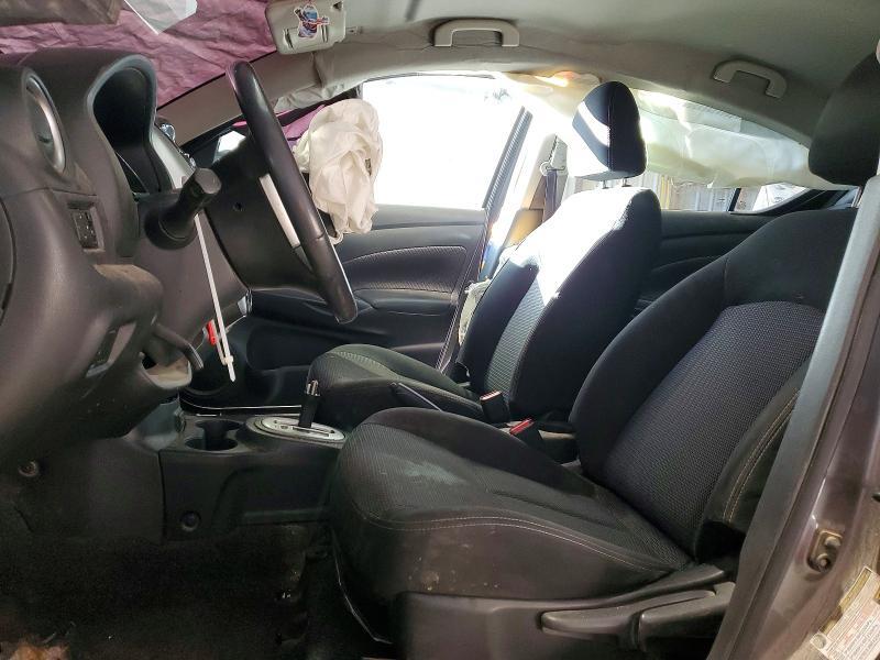 2018 Nissan Versa s