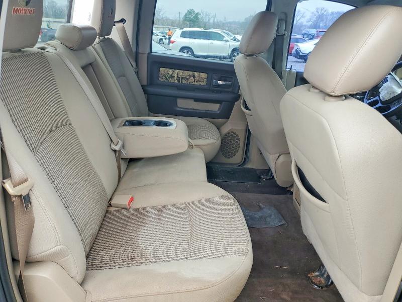 2012 Dodge RAM 1500 SLT