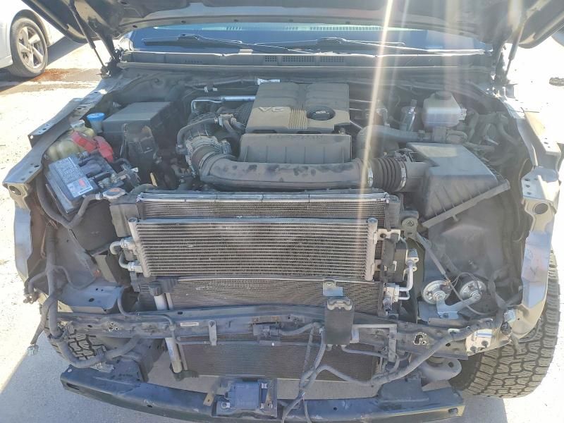 2022 Nissan Frontier s