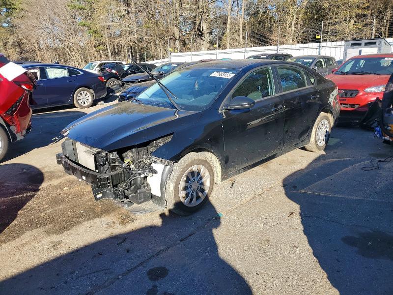 2024 KIA Forte lx