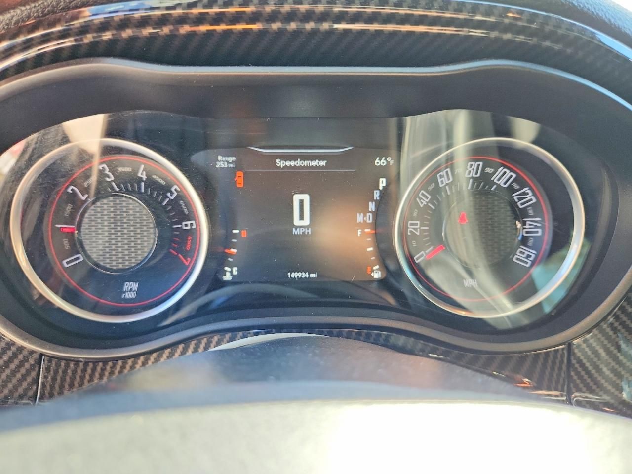 2017 Dodge Challenger sxt