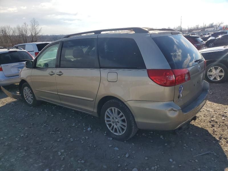 2008 Toyota Sienna xle