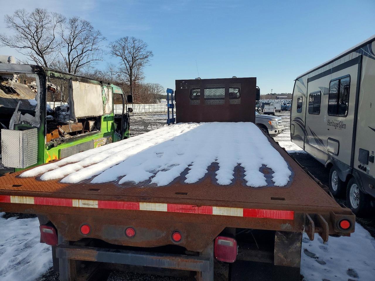 2013 Freightliner Business Class M2 Flatbed Truck