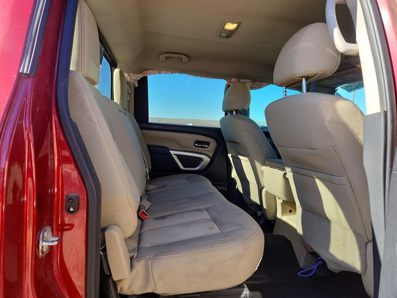 2016 Nissan Titan XD SV