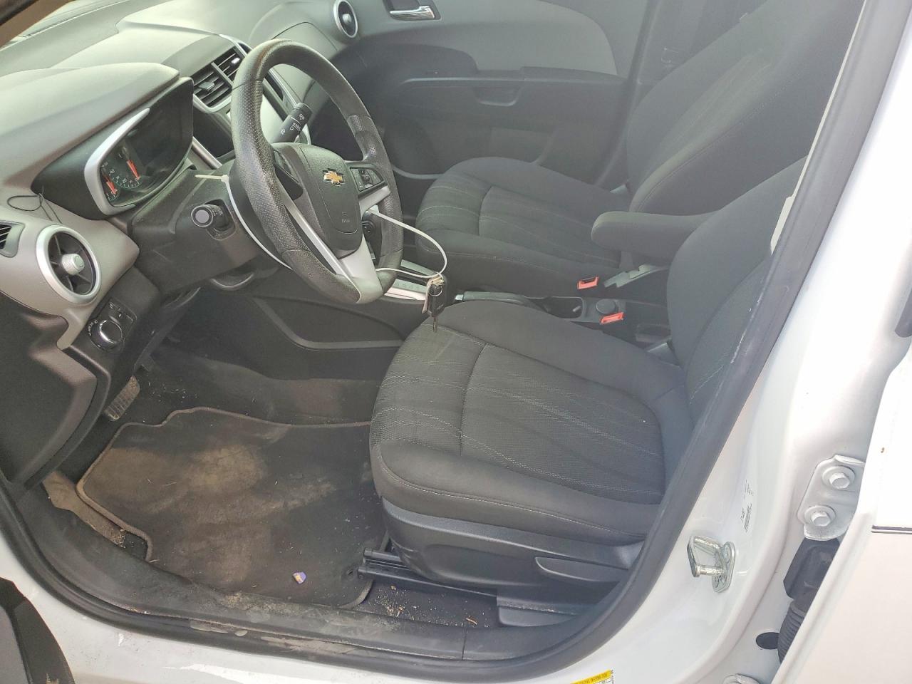 2017 Chevrolet Sonic lt