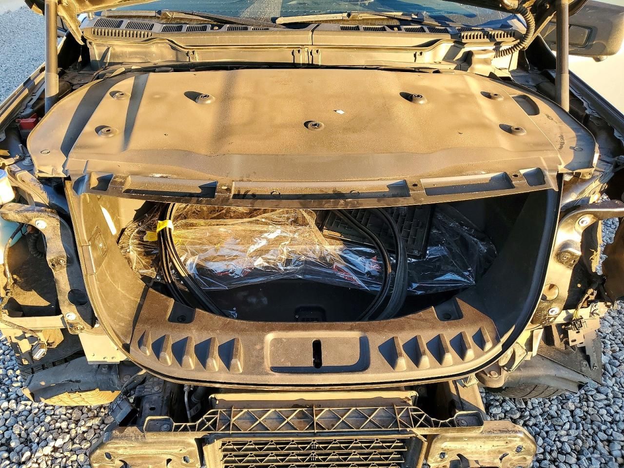 2023 Ford F150 Lightning pro