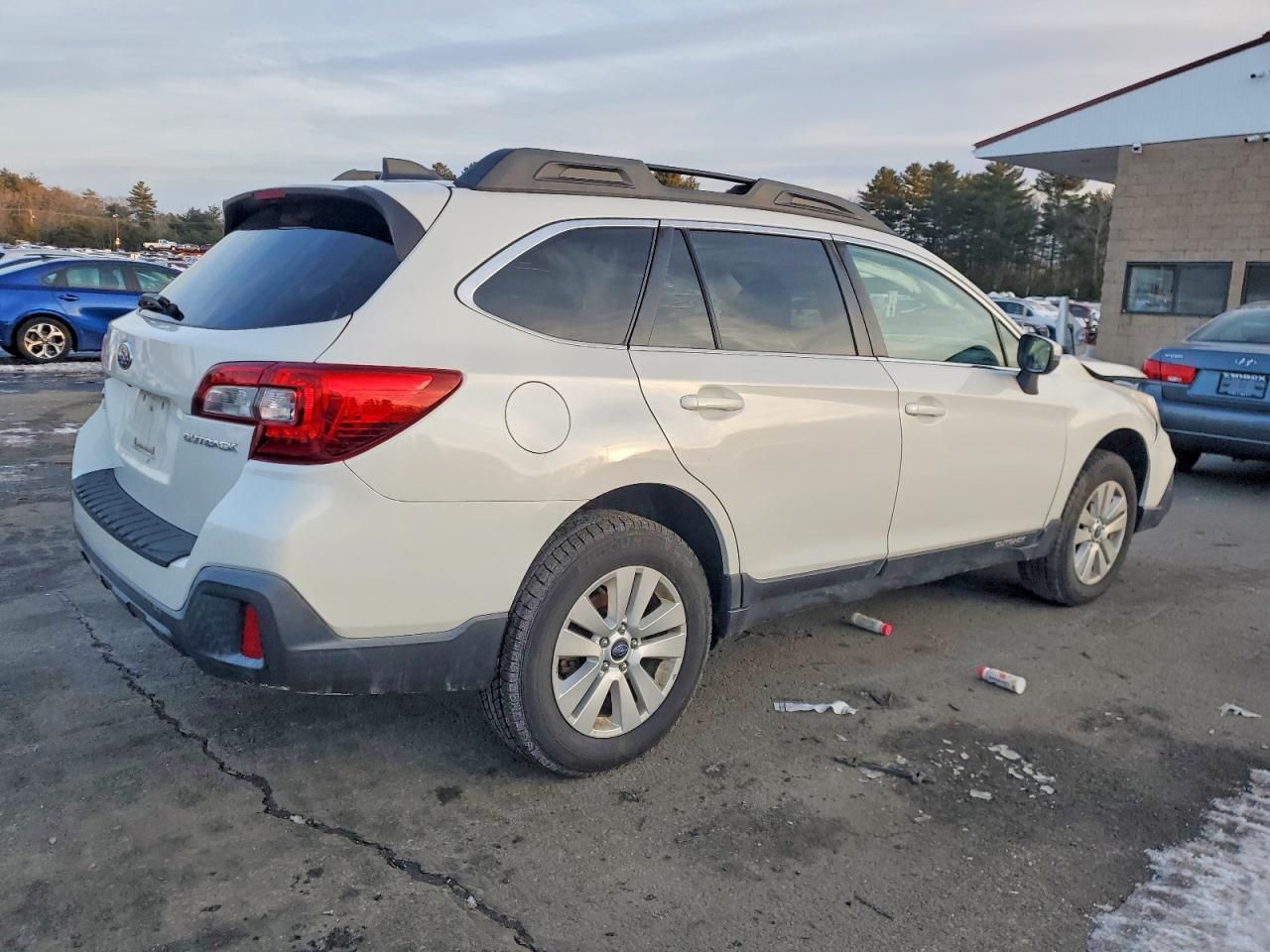 2018 Subaru Outback 2.5i Premium