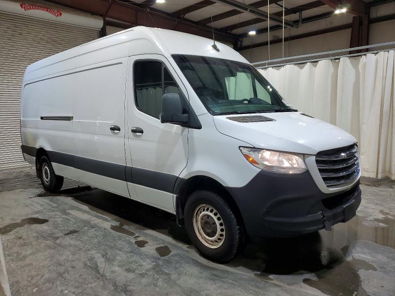 2020 Freigliner 2020 Freightliner Sprinter 2500 Delivery Van