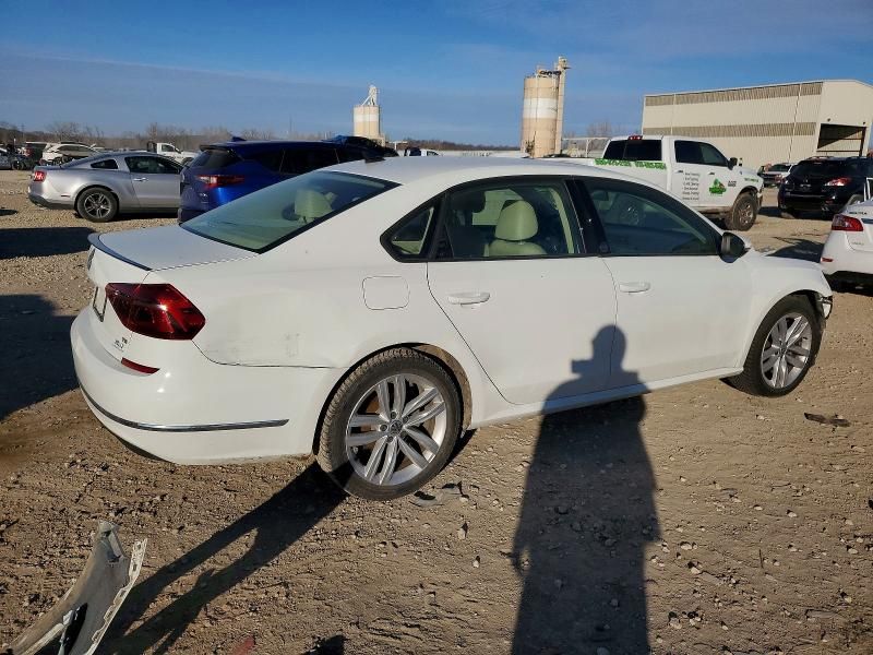 2019 Volkswagen Passat Wolfsburg