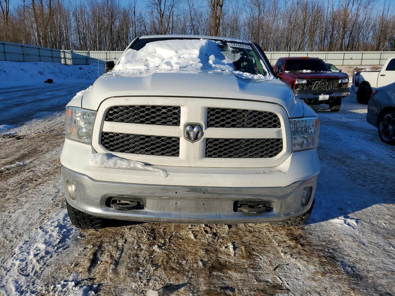 2015 Dodge Ram 1500 slt