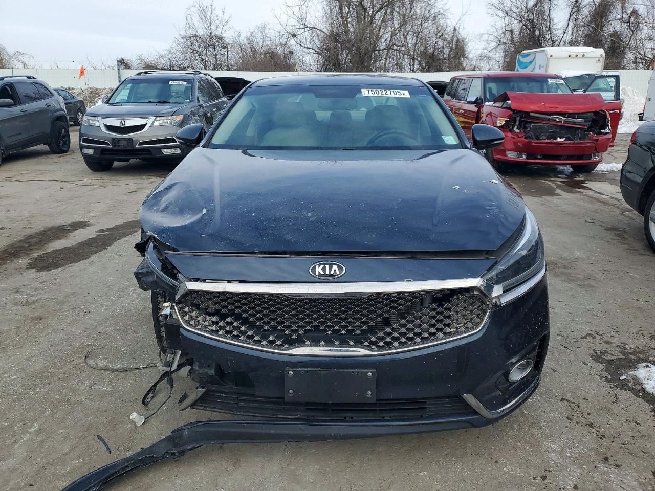 2017 KIA Cadenza Premium