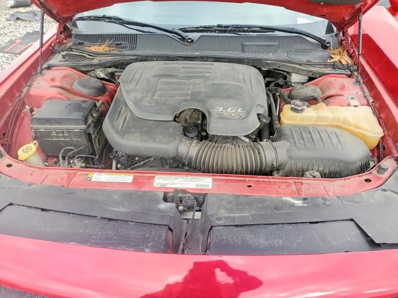 2012 Dodge Challenger sxt