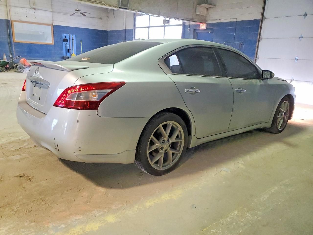 2011 Nissan Maxima s