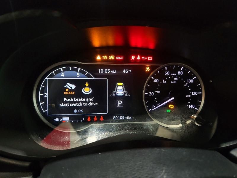 2022 Nissan Versa sr