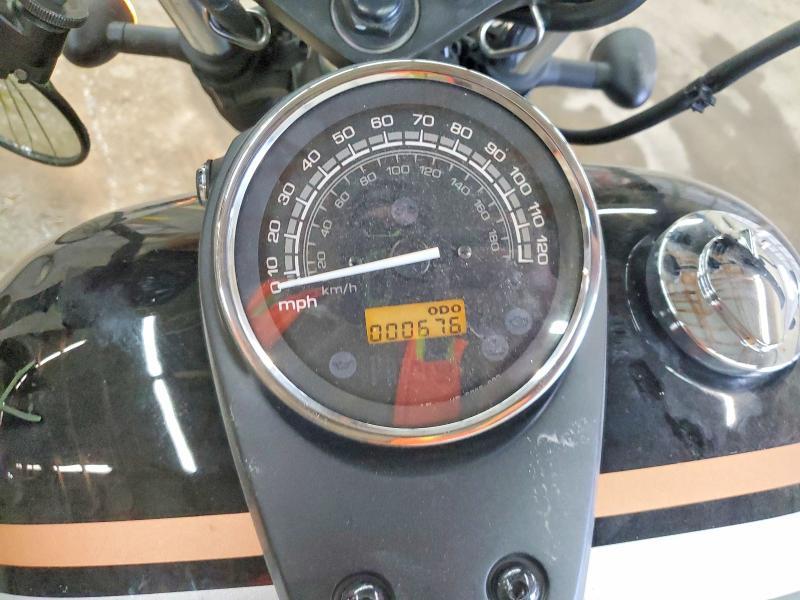 2024 Honda VT750 C2B