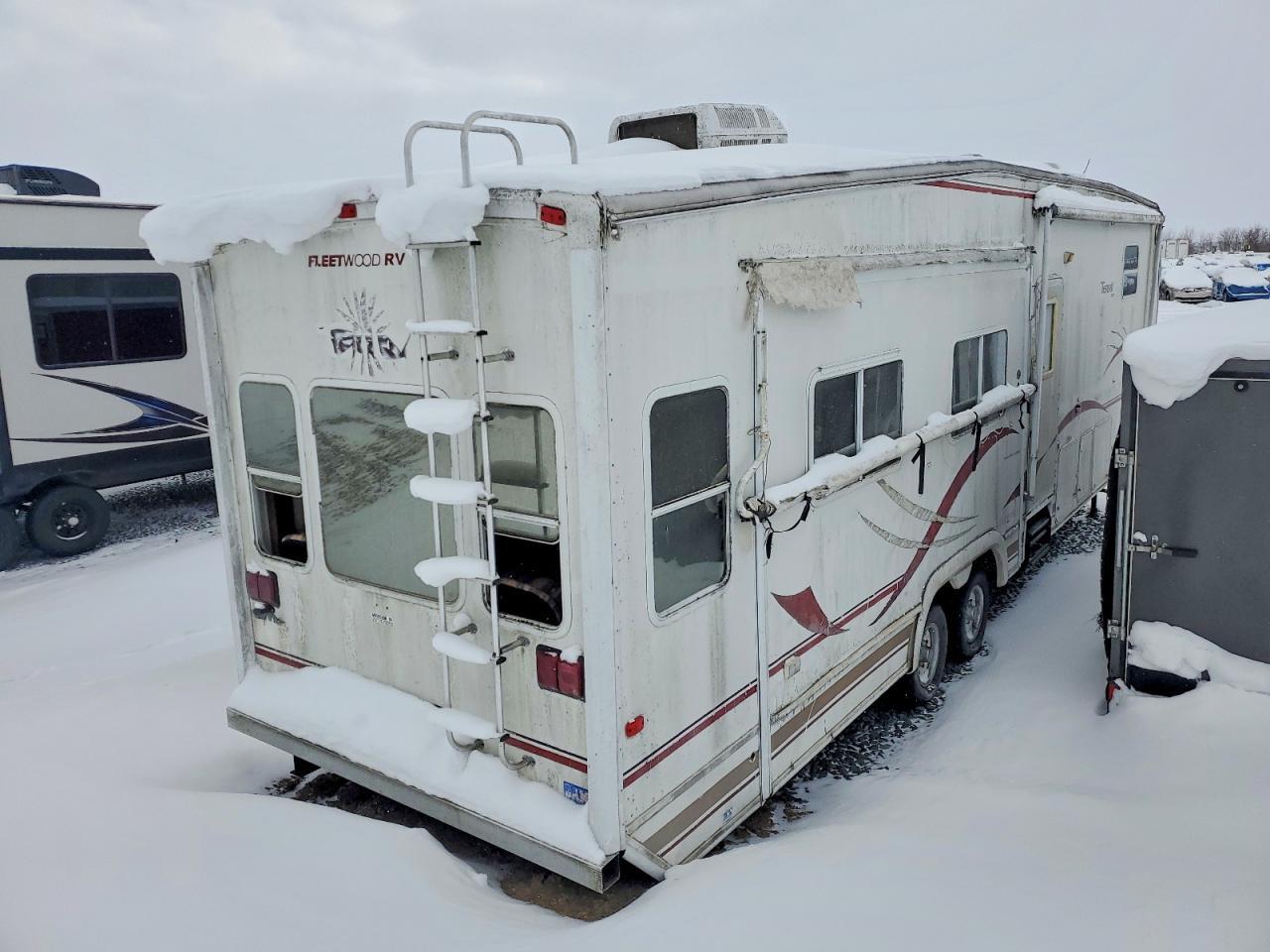 2001 Fleetwood Camper