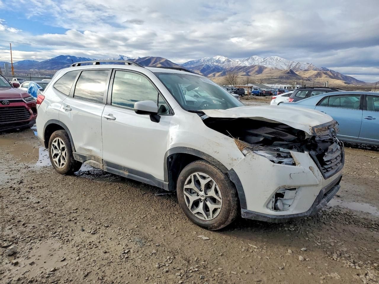 2023 Subaru Forester Premium