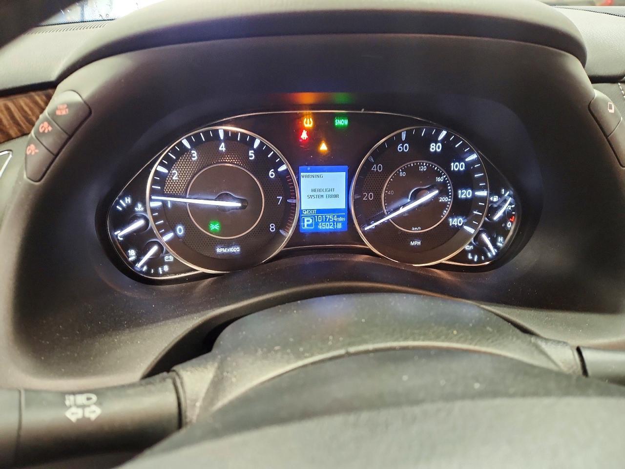 2018 Nissan Armada sv