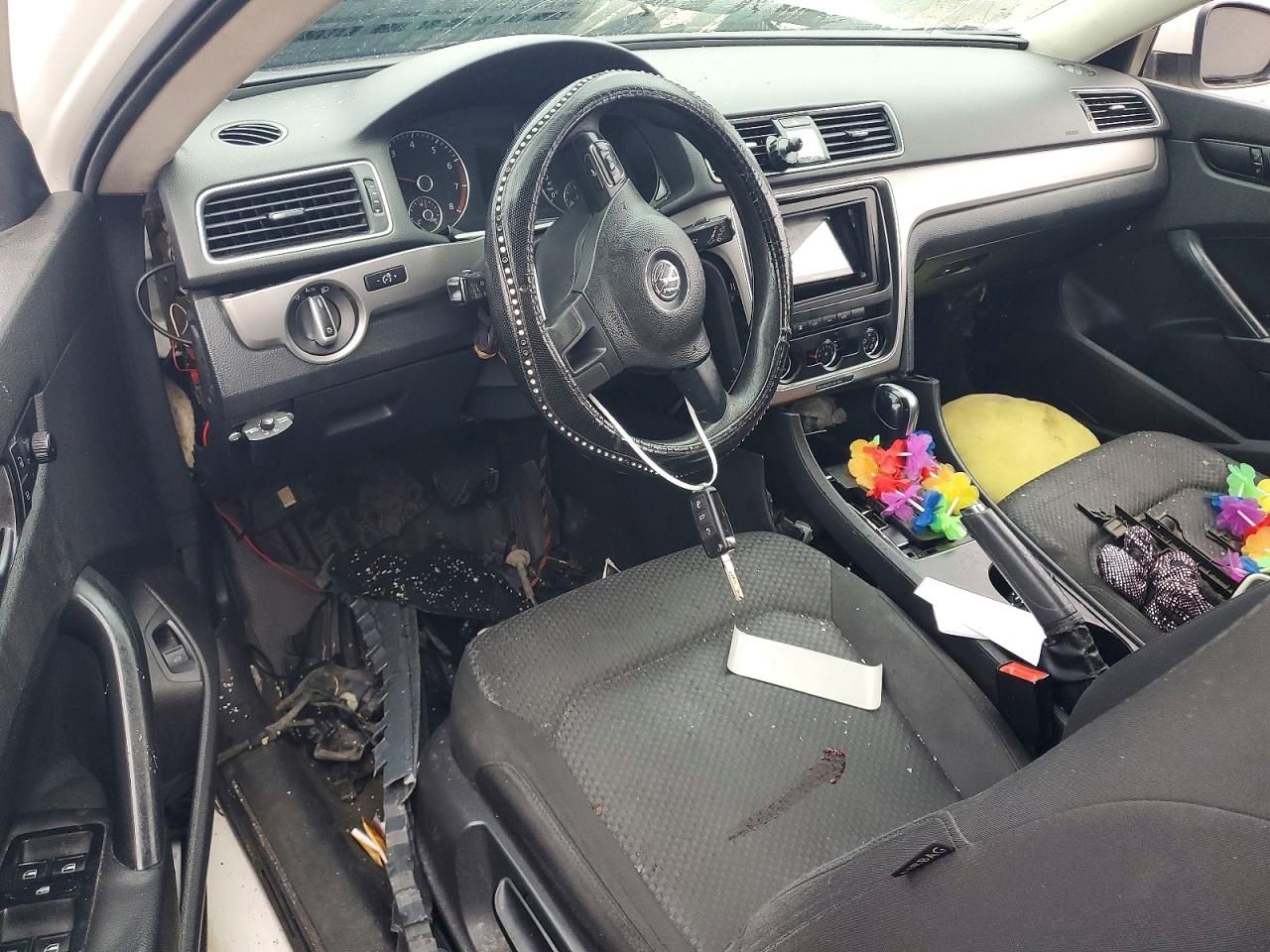 2013 Volkswagen Passat s