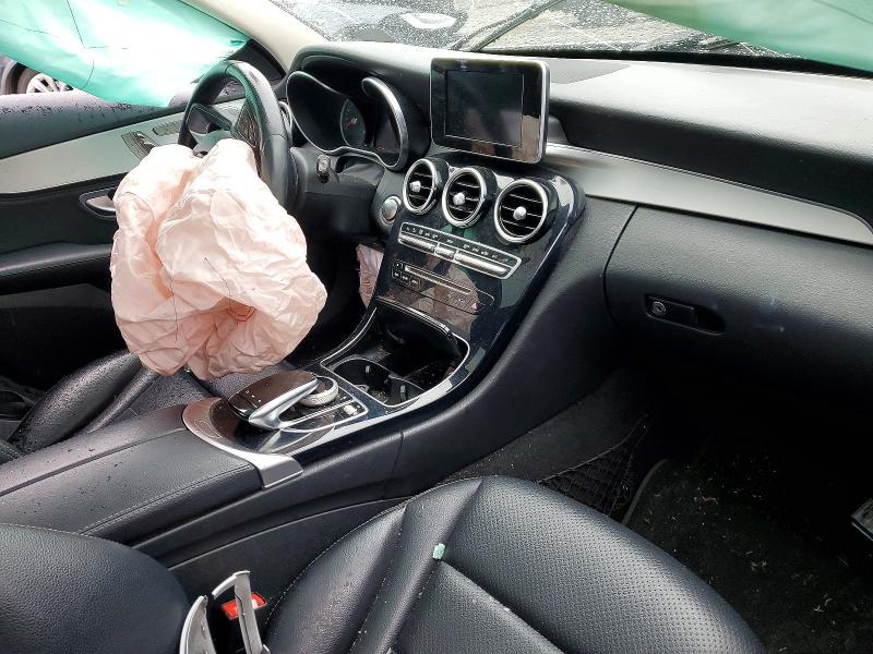 2015 Mercedes-Benz C300