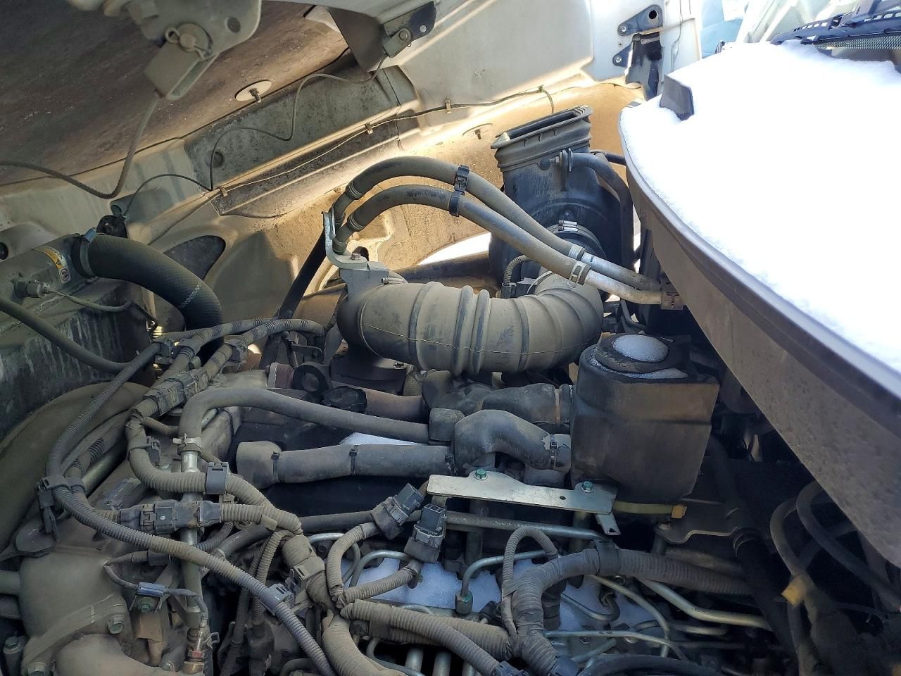 2016 Hino 338 box Truck