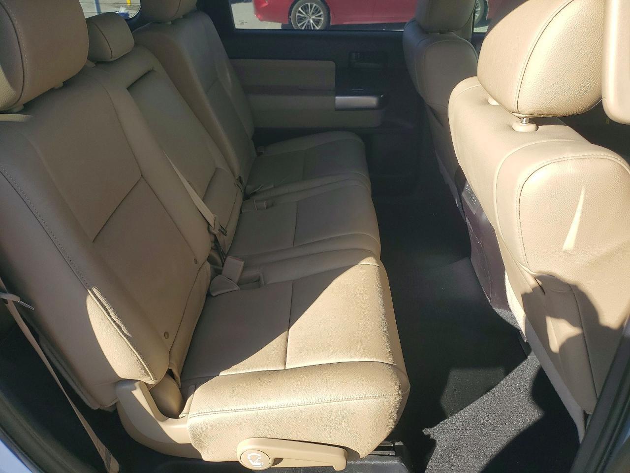 2021 Toyota Sequoia SR5