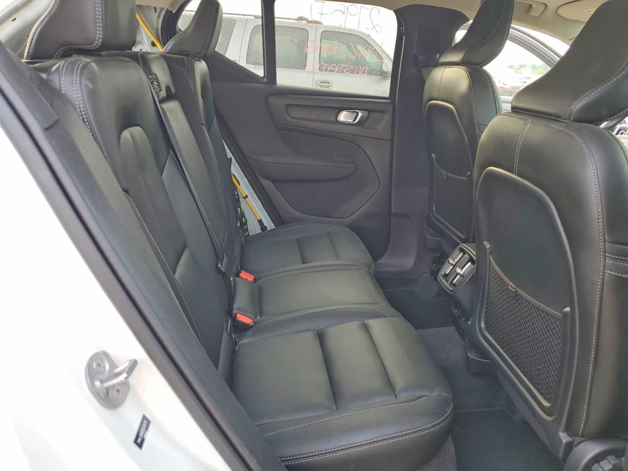 2024 Volvo Xc40 Core