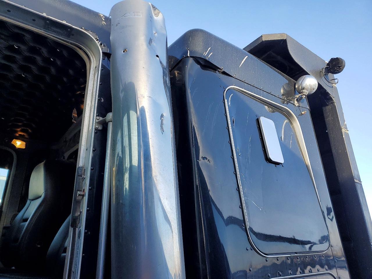 2023 Kenworth W900-Van Cab AND Chassis